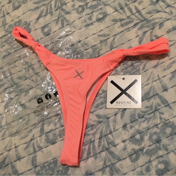 BoutineLA Twist Bottom; Peach; Size: Small - Picture 2 of 4